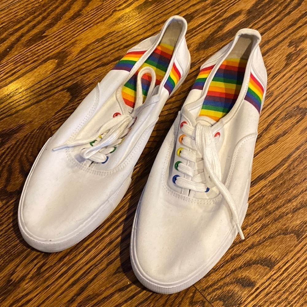 Target Unisex Women’s 11 Men 9 Pride Rainbow Sneakers